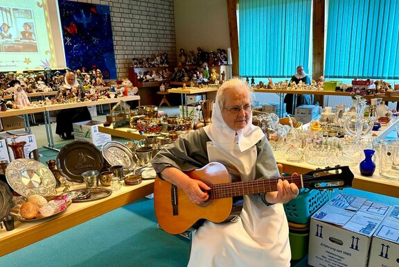 Sommerflohmarkt im Friedenshort Sommerflohmarkt im Friedenshort