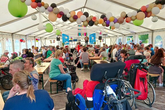 Bei dem bunten Programm war für alle etwas dabei