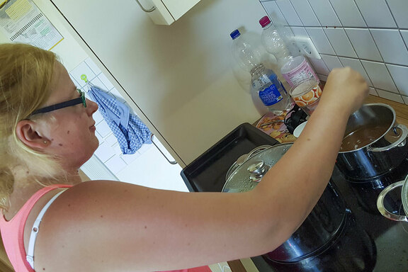 In einem Kochkurs lernten die Mütter eine altersgerechte Zubereitung von Mahlzeiten für ihre Kinder