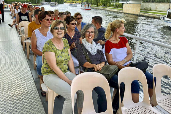 An Deck ließ es sich bei den sommerlichen Temperaturen gut aushalten