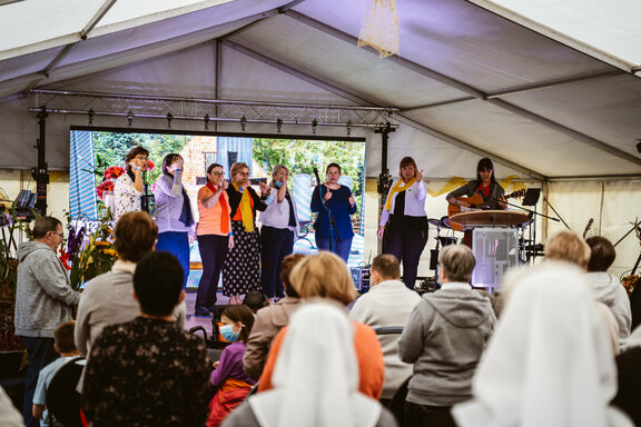 Mit dem Jubiläumsgottesdienst fanden die Tage in Heiligengrabe ihren Abschluss