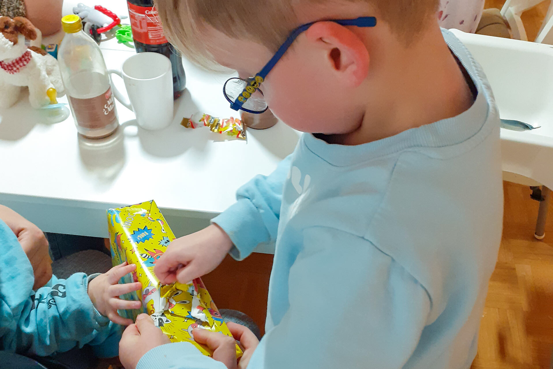 Die Kinder freuten sich über neues Spielzeug