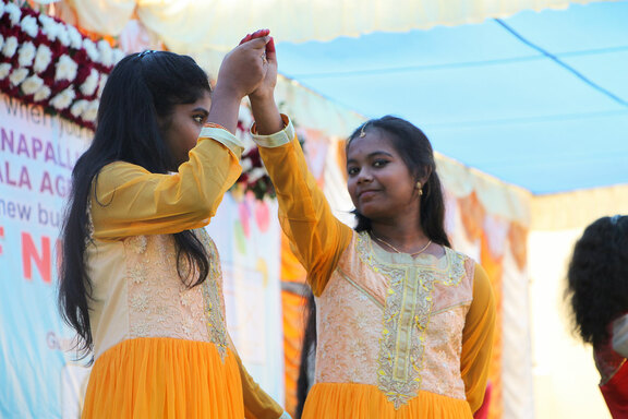 Tanzaufführung während der Eröffnungsfeier Tanzaufführung während der Eröffnungsfeier