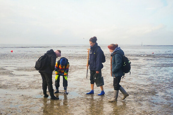 Freizeit in Ostfriesland: Neue Eindrücke gewinnen und gemeinsame Erinnerungen als Gruppe schaffen fördert soziales Miteinander
