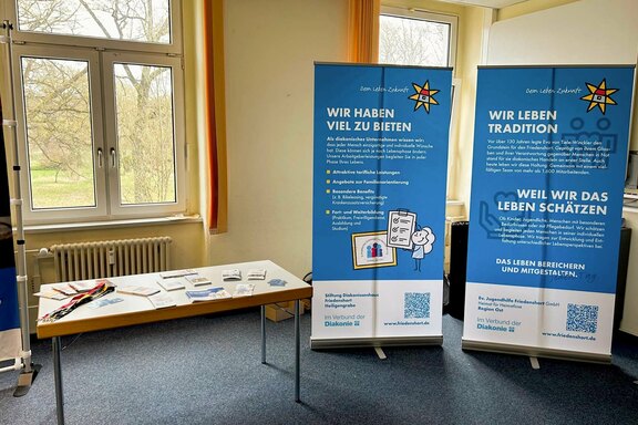 Ebenfalls neu: die Roll-ups zu unseren Benefits und unserem Selbstverständnis Ebenfalls neu: die Roll-ups zu unseren Benefits und unserem Selbstverständnis