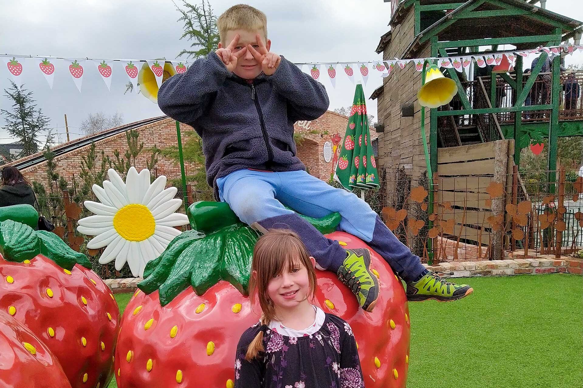 Impressionen vom Tagesausflug des Betreuten Wohnens in Karls Erlebnis-Dorf