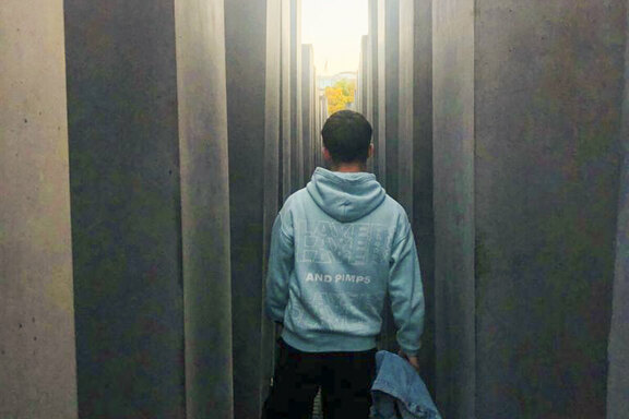 Impressionen von der Stadtbesichtigung – das Holocaust-Mahnmal Impressionen von der Stadtbesichtigung – das Holocaust-Mahnmal