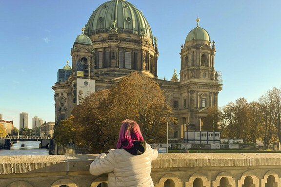 Im Oktober reiste der Verselbständigungsbereich Niederschelden und Eiserfeld nach Berlin Im Oktober reiste der Verselbständigungsbereich Niederschelden und Eiserfeld nach Berlin