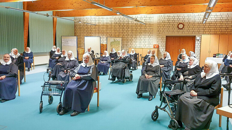 Die Schwestern staunten über die Entwicklungen in Miechowitz (das Foto entstand wenige Wochen später bei einer anderen Veranstaltung)