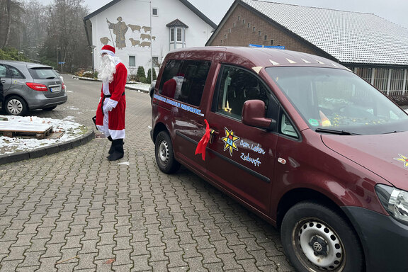 Der Nikolaus kommt in die Wohngruppen!