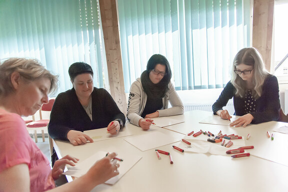 Eine gewisse Herausforderung, die eigenen Gedanken in ein Bild münden zu lassen...