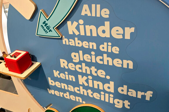 Die Ausstellungselemente waren kindgerecht gestaltet